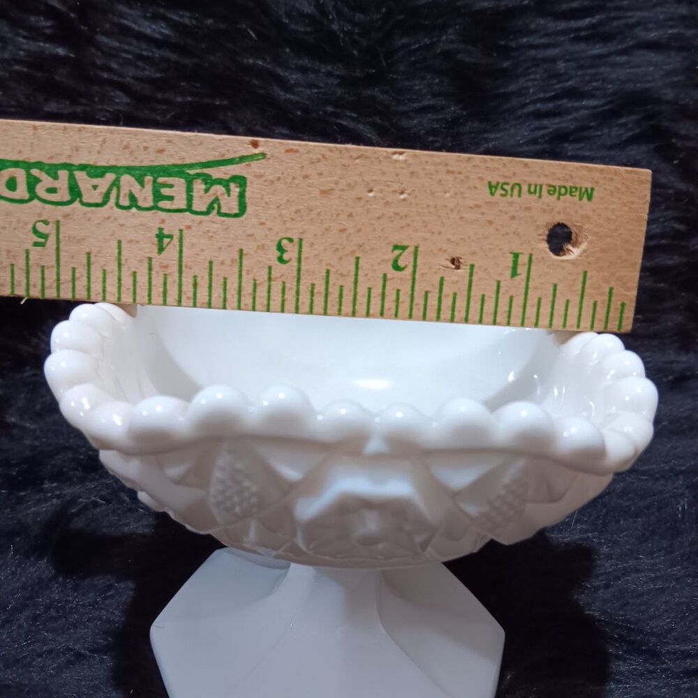 Milk Glass Footed Nut/candy dish - Picture 3 of 4